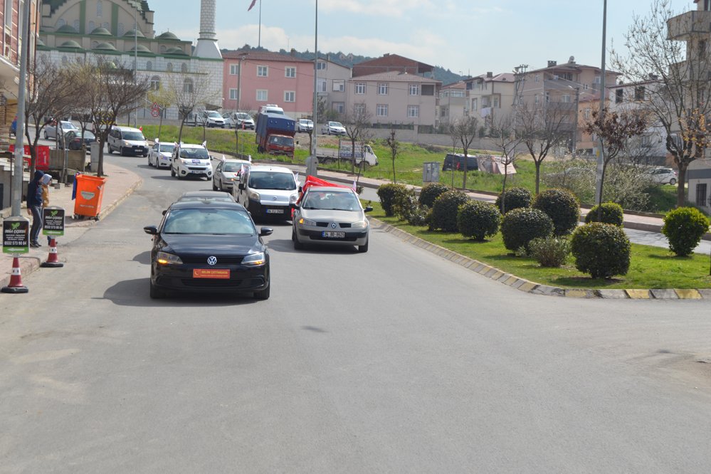 Saadet Darıca'dan muhteşem konvoy!