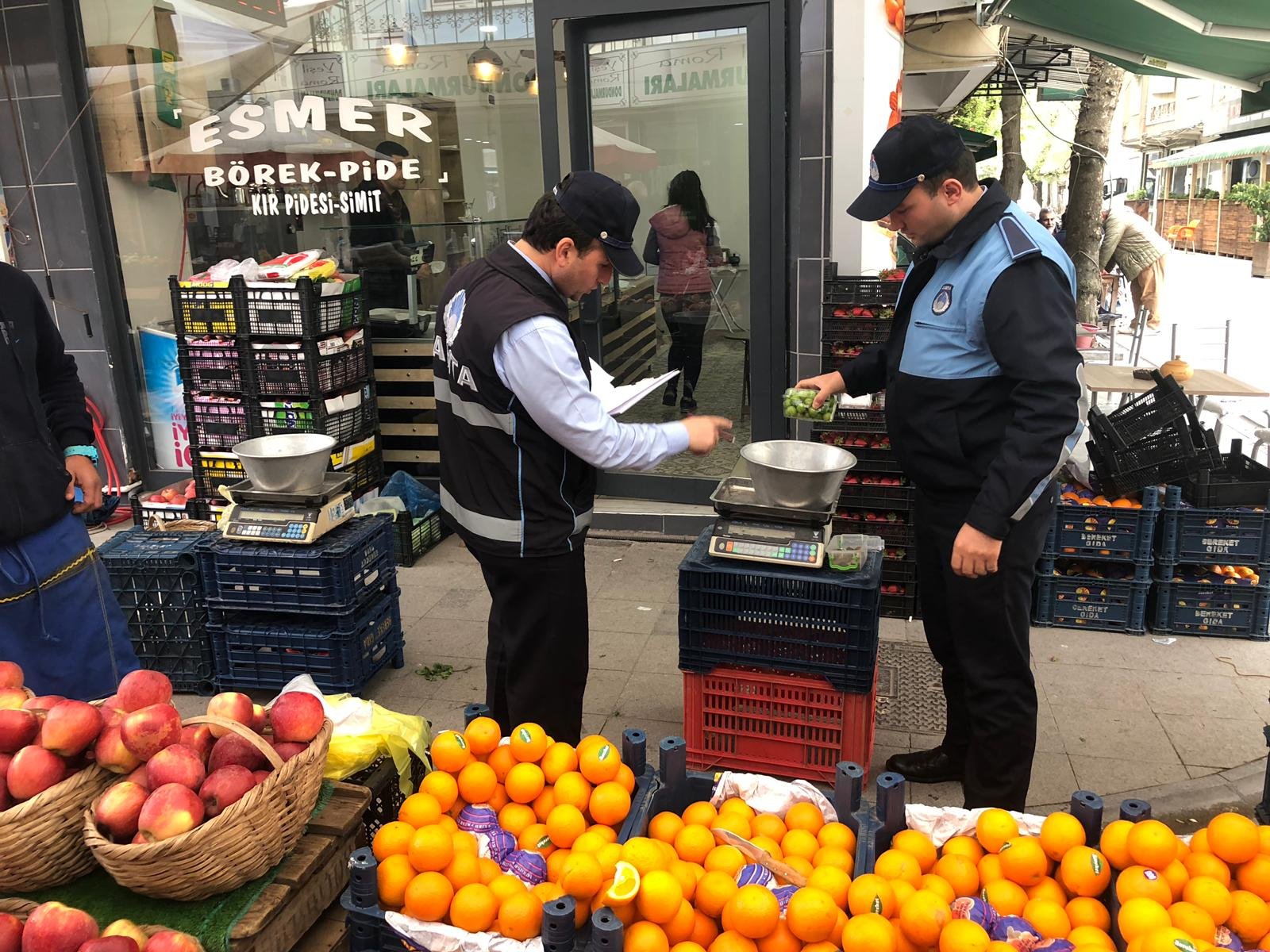 Darıca Zabıtası, denetimlerini sürdürüyor