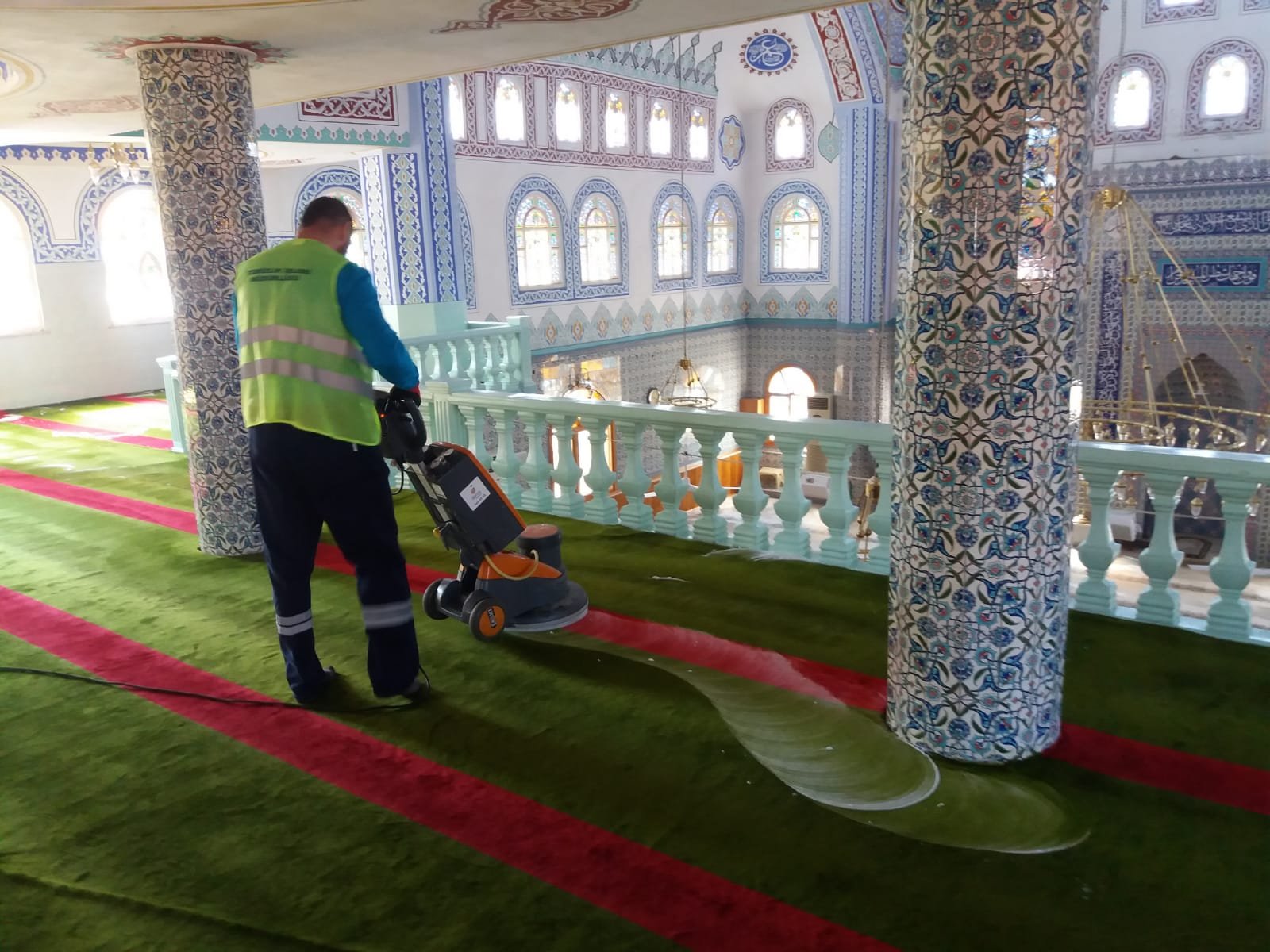 Darıca'da Camilerde Ramazan temizliği