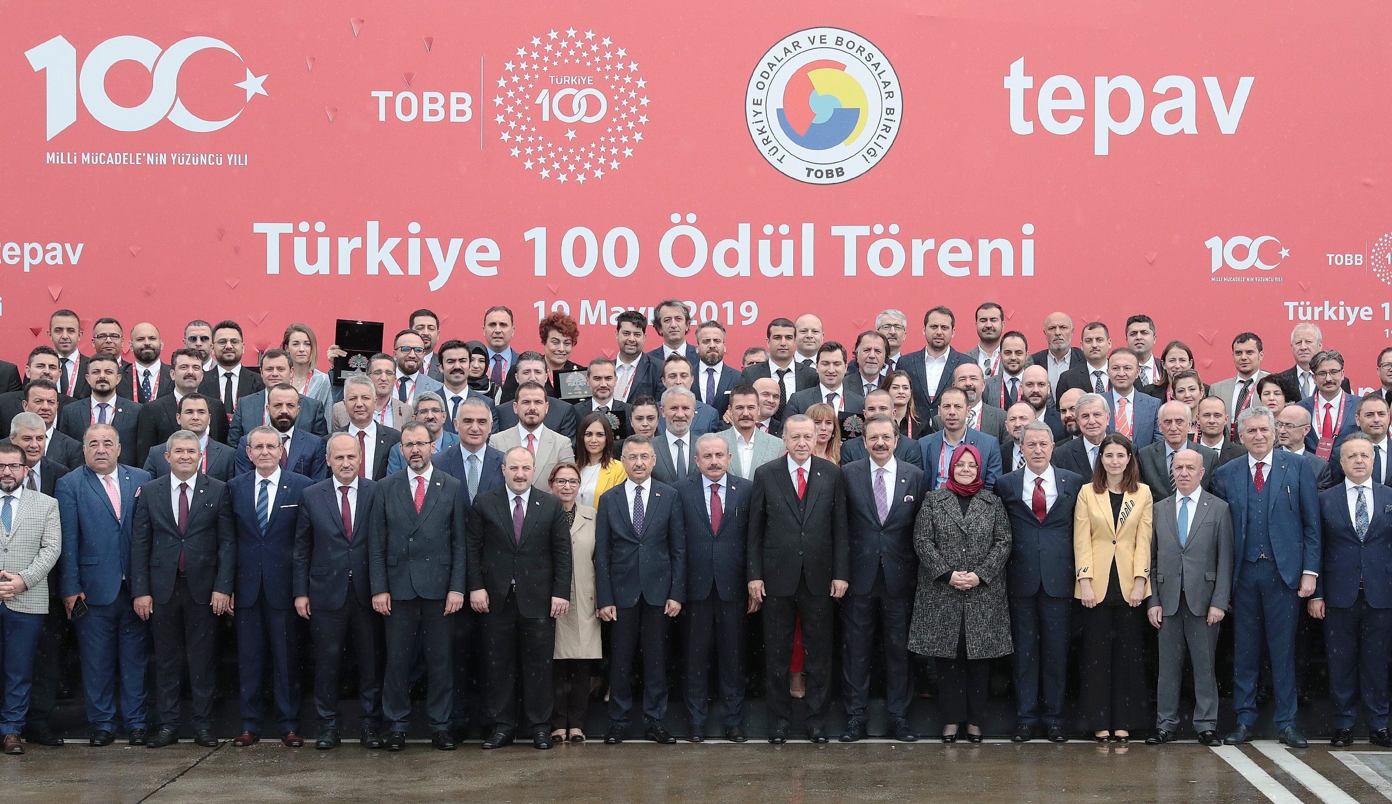 Kocaelili firmalar 'Türkiye 100'den ödülle döndü