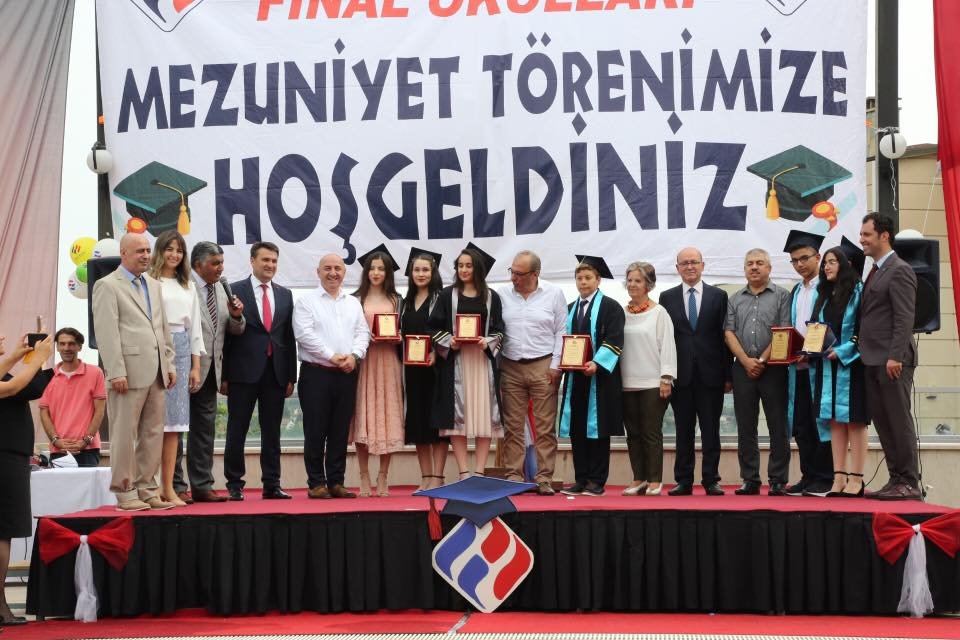 Darıca Final'den muhteşem mezuniyet töreni