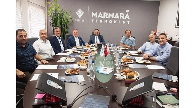 Okur'un Amerika'dan konukları var