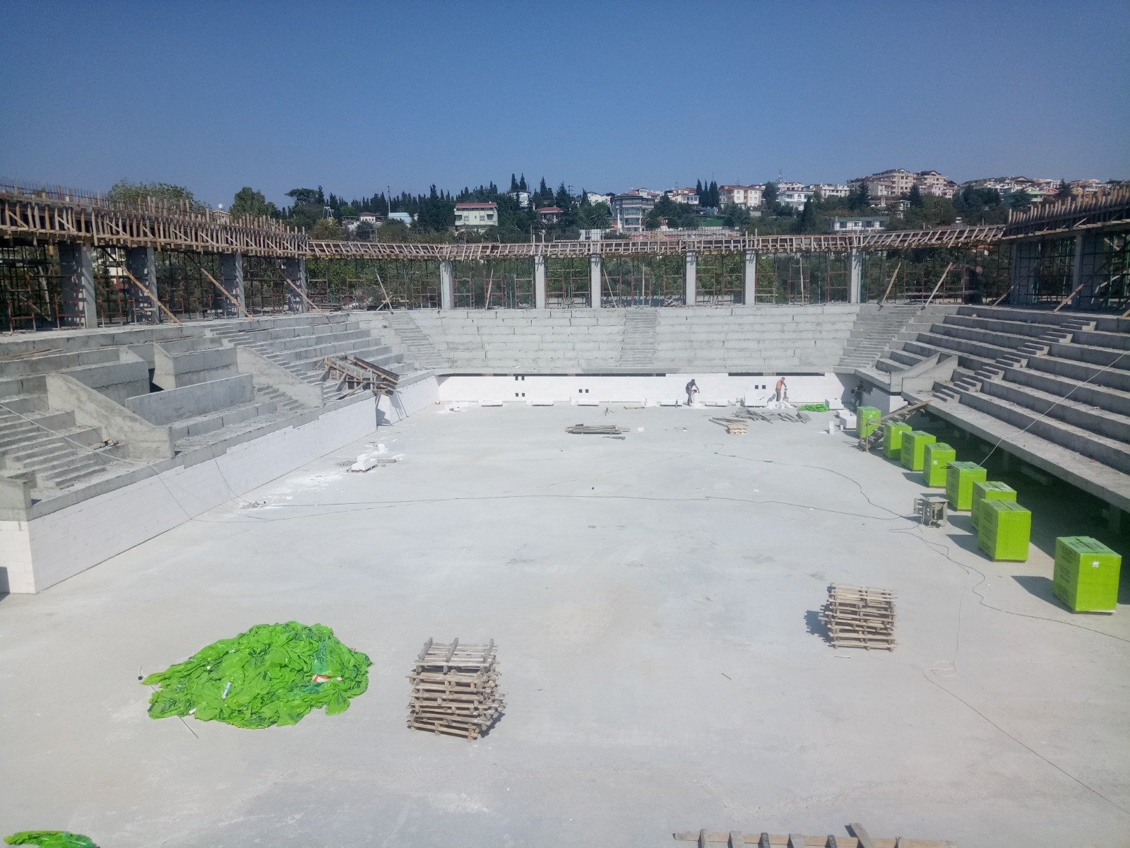 Darıca'daki yeni kapalı spor salonunda çalışmalar sürüyor