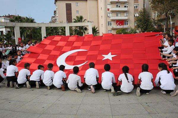 Darıca'da Cumhuriyet Bayramı kutlandı