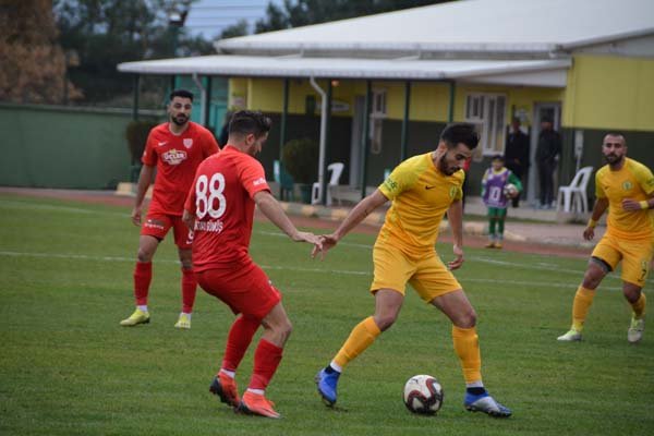 İlk yarıyı bir puanla kapattık! 0-0