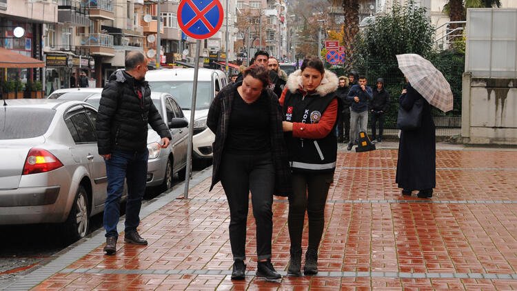 Masaj salonuna fuhuş baskını: 3 gözaltı