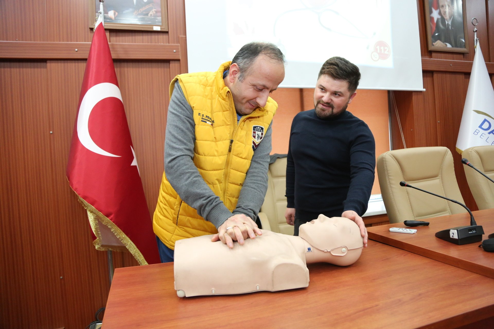 Darıca Belediyesi personeline ilkyardım eğitimi