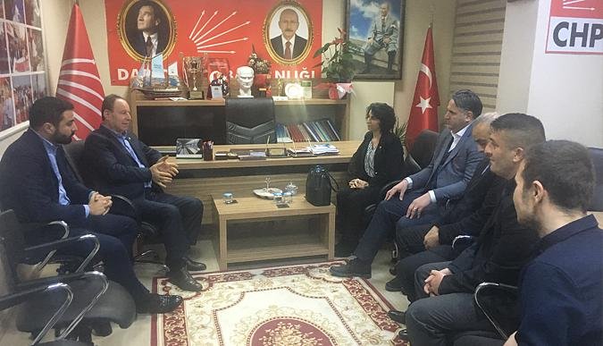 Erenkaya, CHP Darıca delegeleriyle buluştu