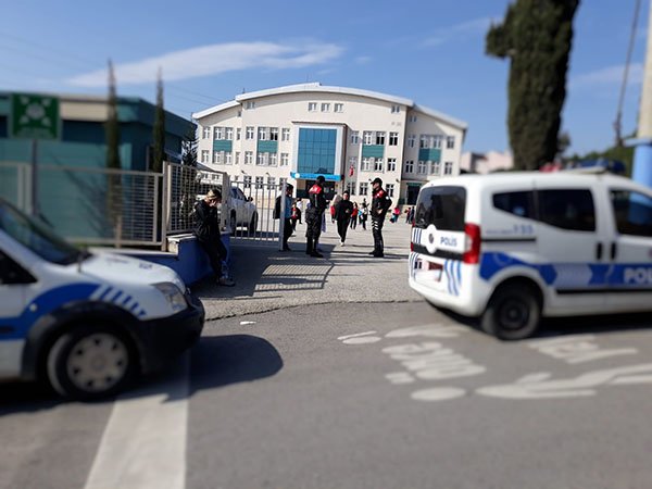 Polisten Darıca'da ''Güvenli Okul Uygulaması