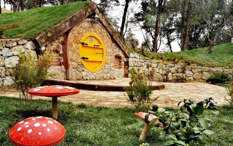 Darıca'daki Hobbit Köyü ziyaretçi akınına uğruyor!