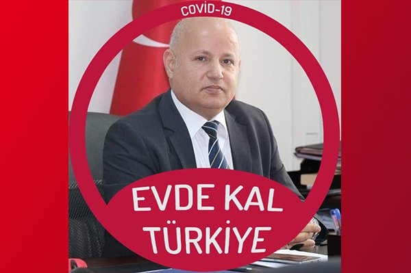 Sokaklara akın eden vatandaşa sitem etti