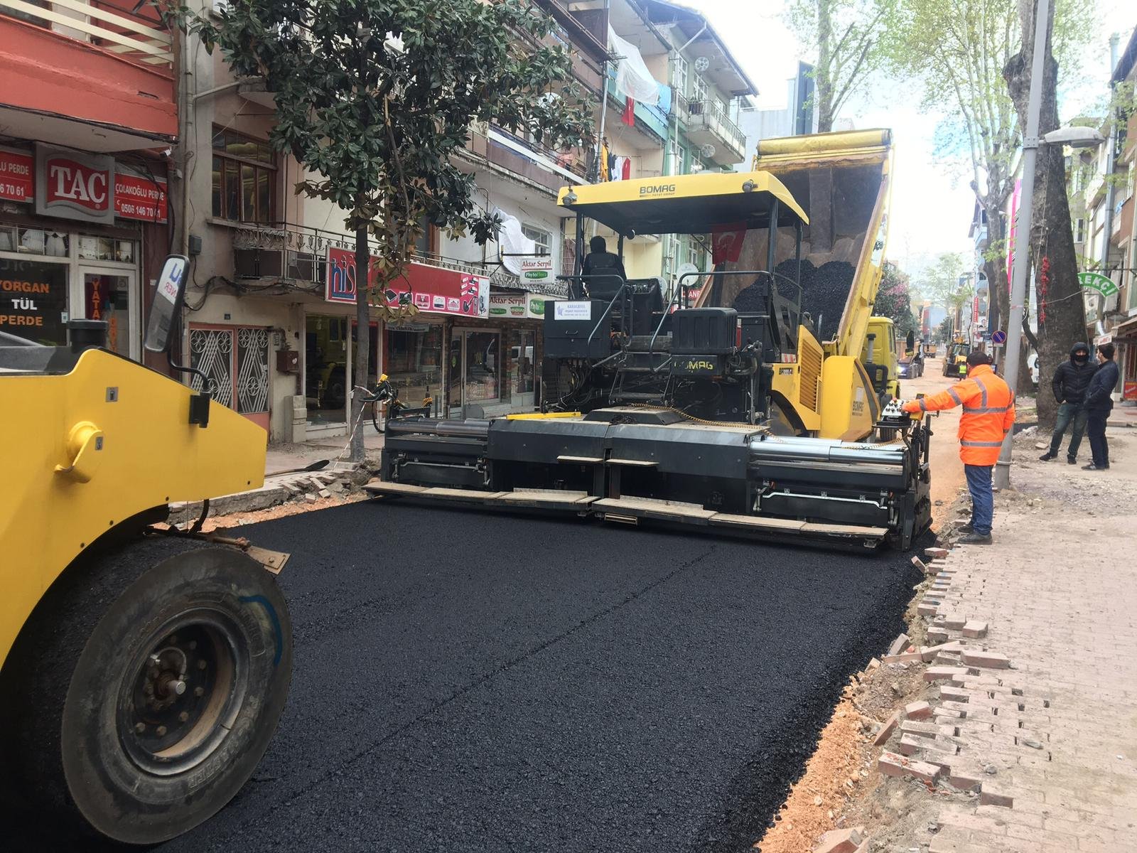 Yollar, bakım ve onarımdan geçiyor