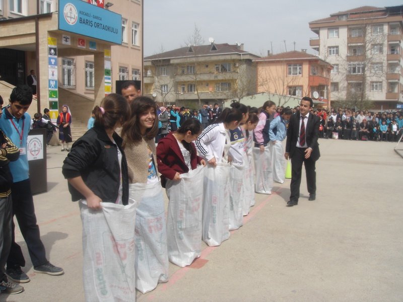 Nevruz ateşi, Darıca'yı ısıttı!