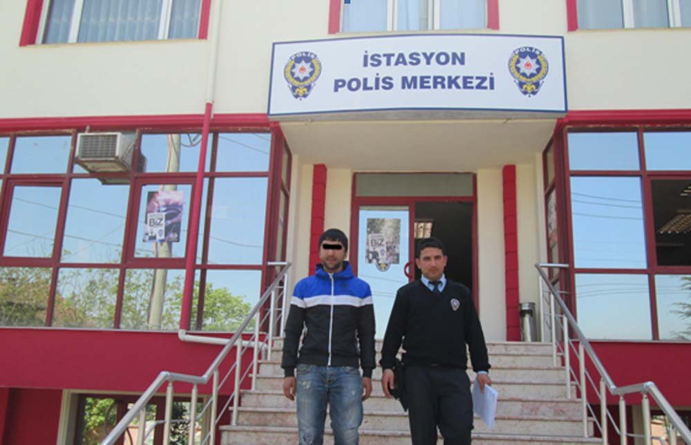 Motorsiklet çalan hırsız yakalandı