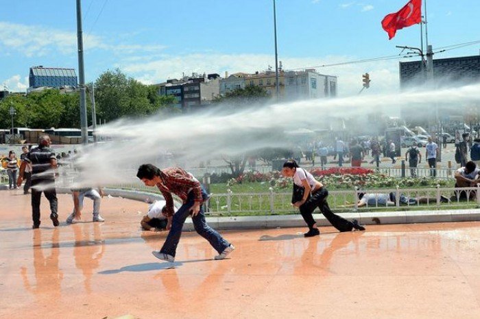 Taksim gerginliği sürüyor