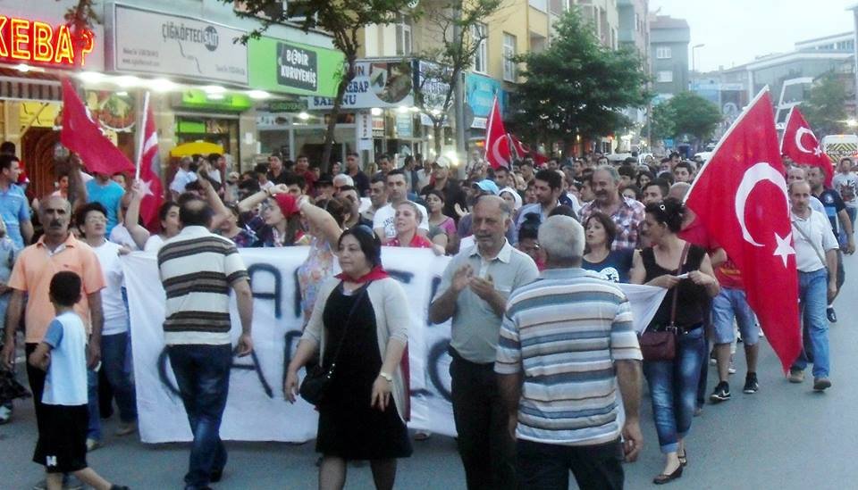Darıca'da 5 bin kişi Gezi için yürüdü