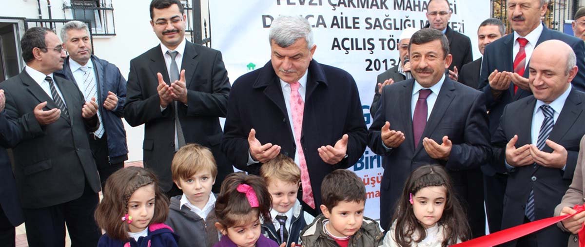 Darıca’da coşkulu açılış şöleni