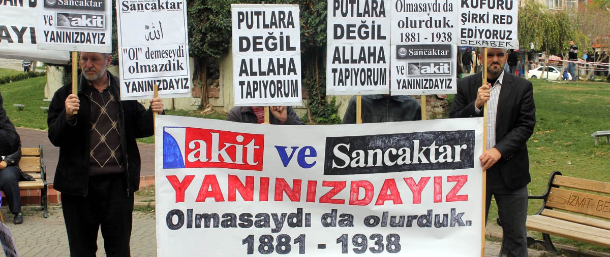  Atatürk'e hakaret edenlere soruşturma!
