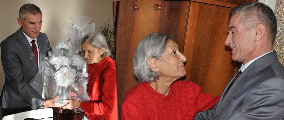 Pala, öğretmeninden hayır duası aldı