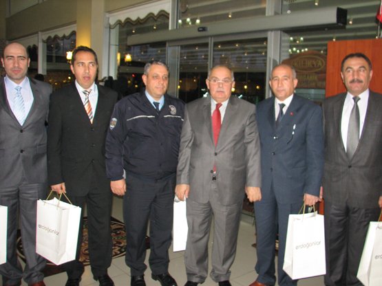  Gebze'de yılın polisleri ödüllendirildi