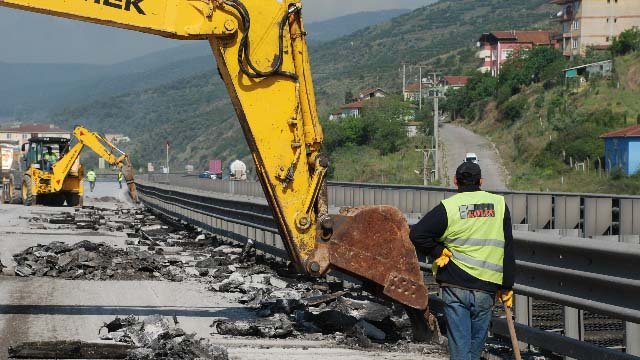 TEM'de trafik adım adım ilerliyor