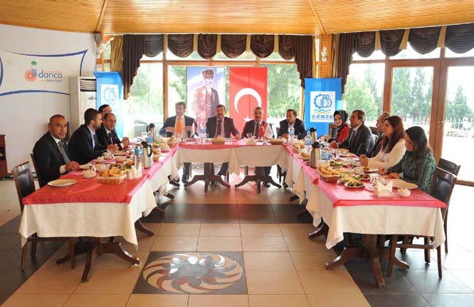 Karabacak yeniden başkan