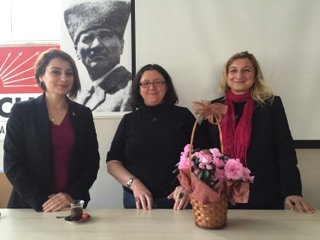 CHP'li bayanlardan kadınlara özel seminer