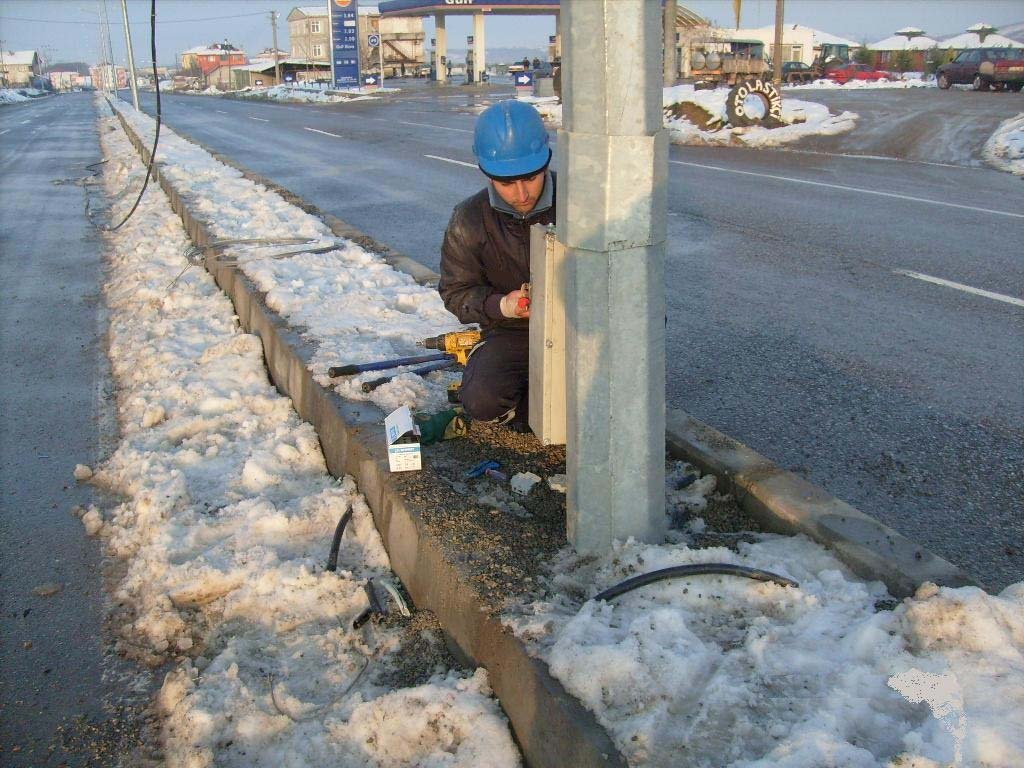 SEDAŞ ekipleri özveriyle mücadele etti