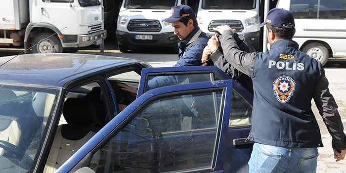 Darıca'da ATM fareleri yakayı ele verdi