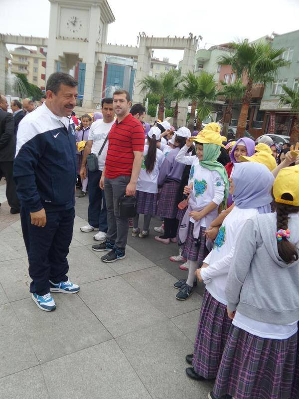 Darıca'da çevre haftası yürüyüşü yapıldı