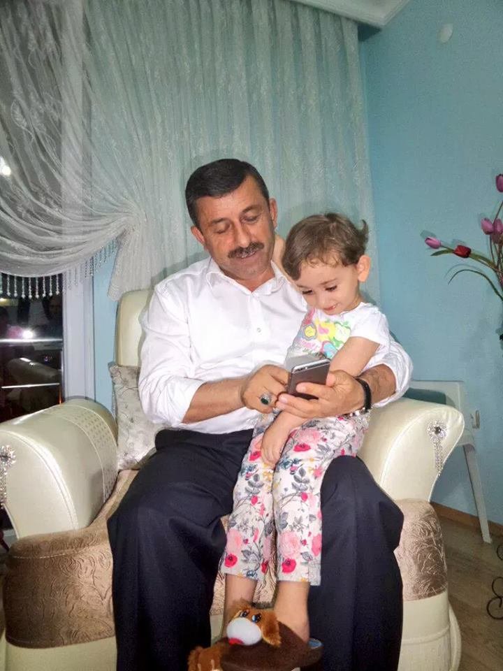 Başkan Karabacak'ın çocuk sevgisi!