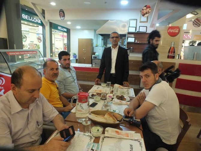 Dal, gazetecilerle iftarda buluştu