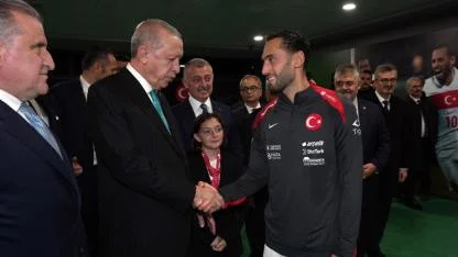 Başkan Büyükakın’dan; Milli Takımımıza tebrik, Kocaeli’ye teşekkür