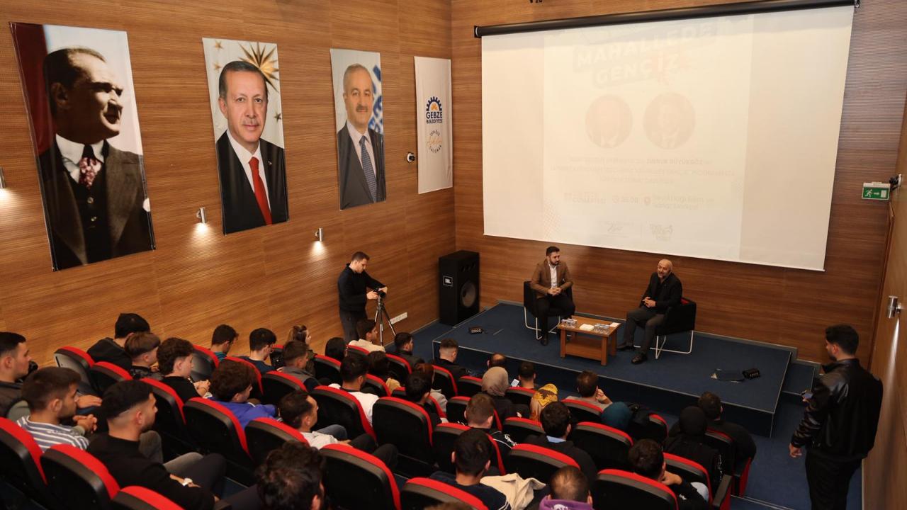 Başkan Büyükgöz Gençlerle Buluştu