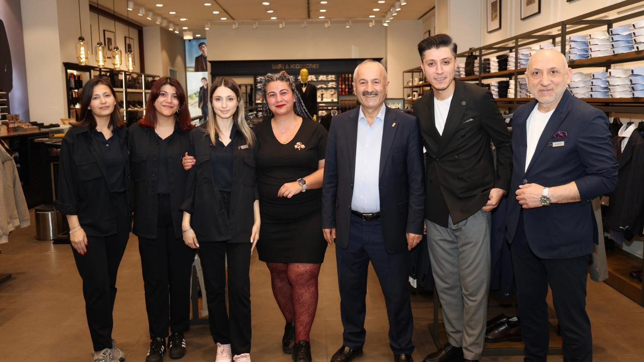 Başkan Büyükgöz’den Gebze Center Esnafına Ziyaret