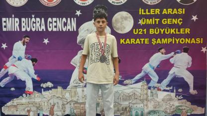 Çayırovalı karatecilerden üç madalya birden