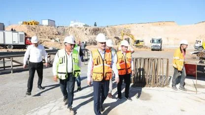 Çiftçi’den Çayırova Devlet Hastanesi inşaatında inceleme