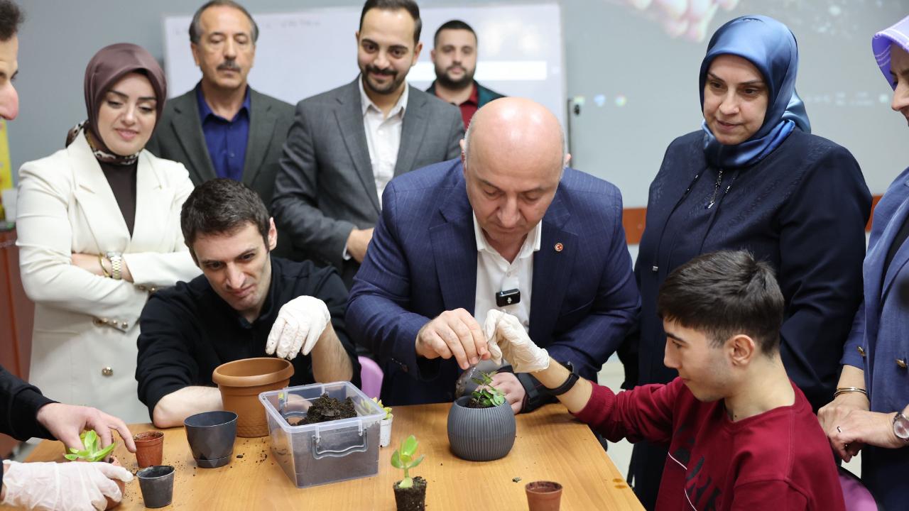 DAREN’DE yeni dönem renkli görüntülerle başladı