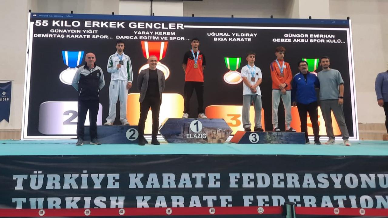 Darıcalı 3 sporcu Milli Takıma seçildi