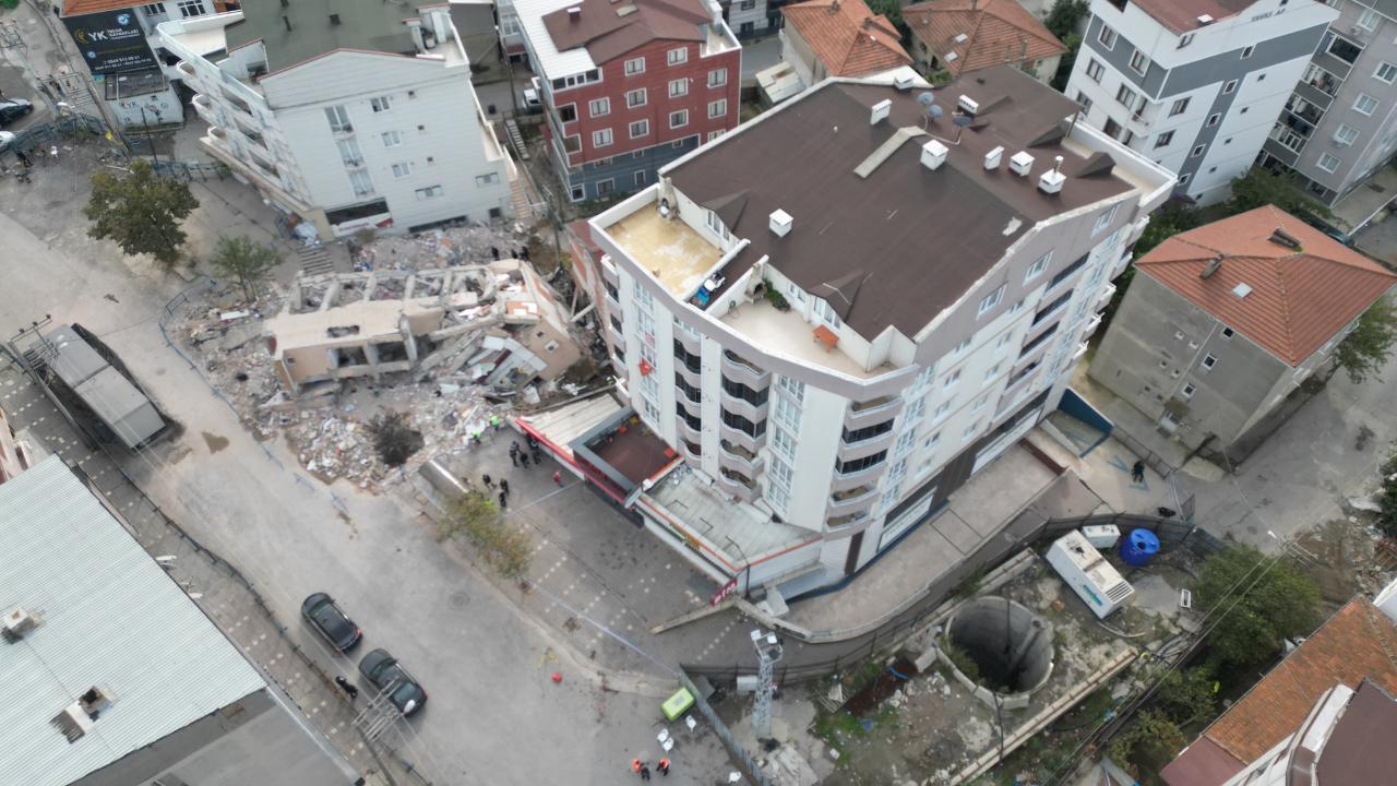 Gebze’de yıkılan binanın yakınındaki 12 bina mühürlendi; 45 aile tahliye edildi