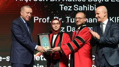 GTÜ Akademisyenlerine Cumhurbaşkanı Erdoğan'dan Yılın Tezi Ödülü