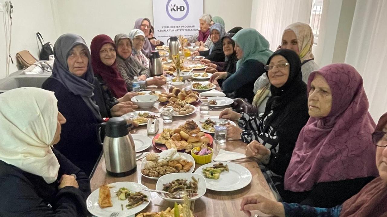 “Kemâlat’la Hayatı Tatlandır” Projesi Tüm Hızıyla Devam Ediyor