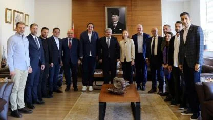 KOTO’ya Lastik-İş ve IndustriALL Küresel Sendikası’ndan üst düzey ziyaret