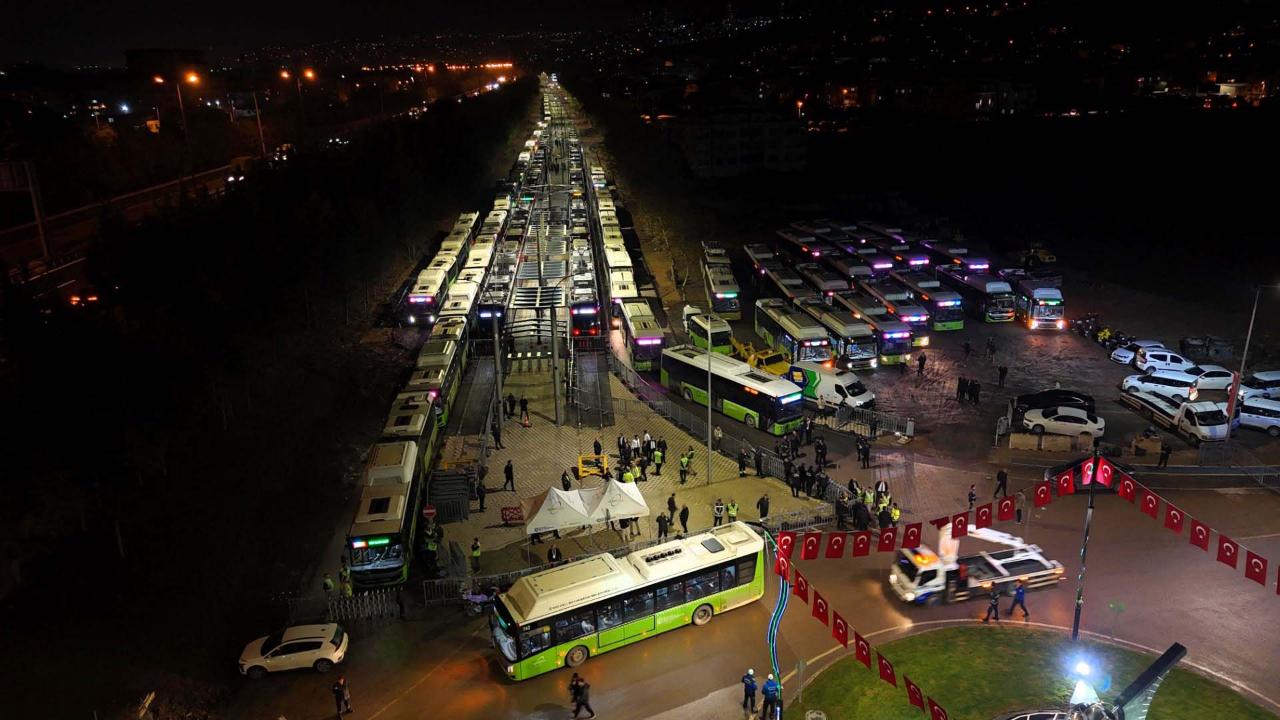 Milliler sahada, Büyükşehir organizasyonda galip