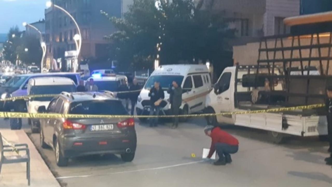 Trafikte yol verme kavgasında tabancayla vuruldu: 1 yaralı
