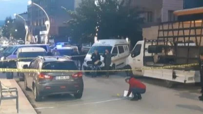 Trafikte yol verme kavgasında tabancayla vuruldu: 1 yaralı