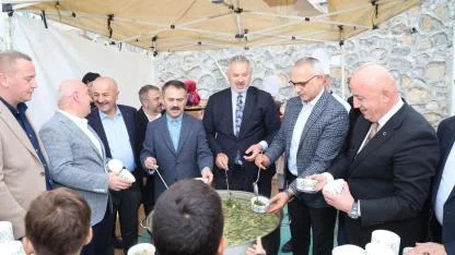Vali Aktaş, Kocaeli'nde Giresun Rüzgarı Güz Festivali’ni Ziyaret Etti