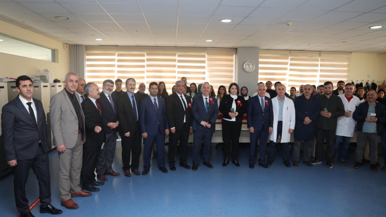 Başkan Bıyık’tan 4 bin öğretmene anlamlı jest