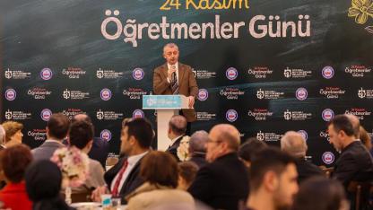 Başkan Büyükakın: “Ülkemizin geleceğini inşa ediyorsunuz”