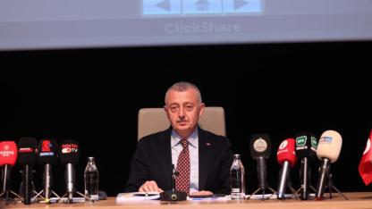 Büyükakın: “Küçücük kaymayı bile tespit edemeyen İzmit Belediyesi, metroyu nasıl tespit etti?"